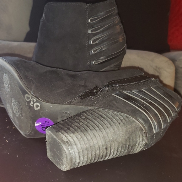 Bootie - Picture 2 of 2
